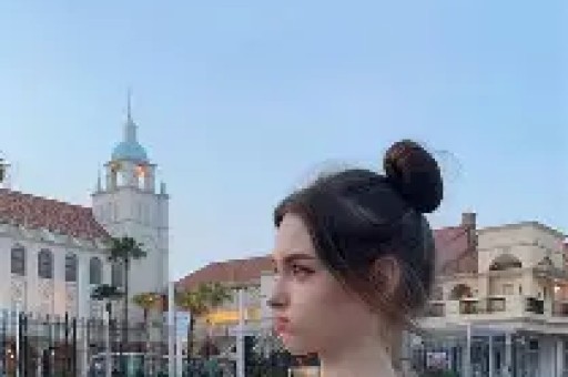 官方出手狠狠替张雪峰出了口恶气网友：这种人早就应该封杀